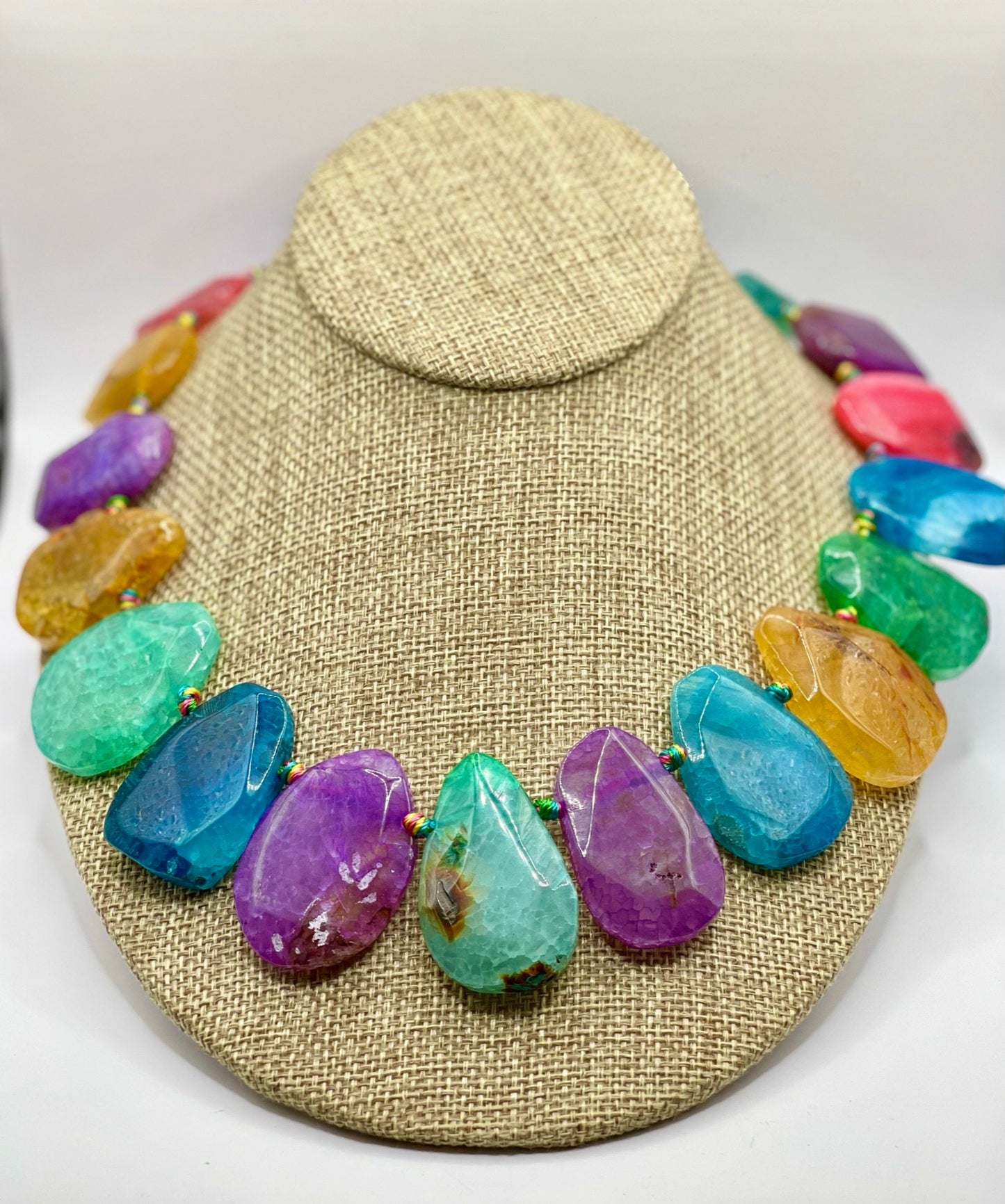 Gorgeous multi color Agate polished stone necklace