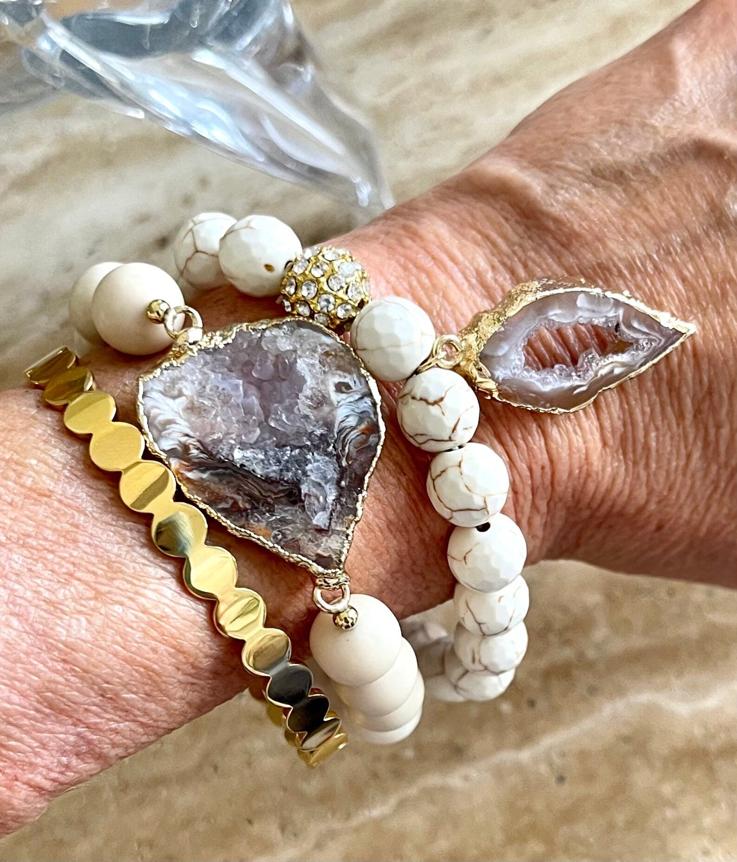 Agate slice bracelet/Agate charm on howlite beads/gold cuff/bead bracelet set