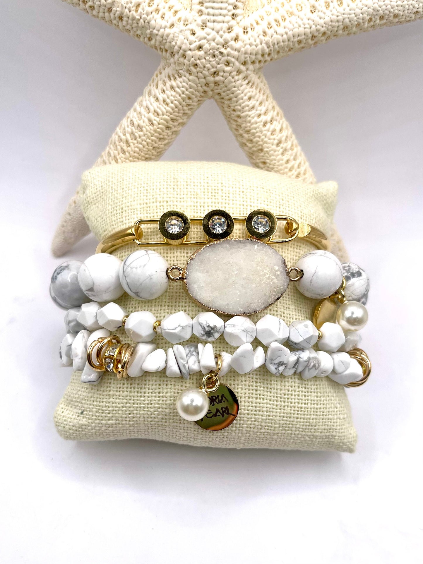 White howlite/Druzy quartz and gold cz bracelet/perfect summer jewelry!